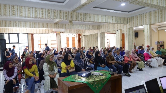 Rapat Perkenalan Wali Kelas X Rapat Perkenalan Wali Kelas X