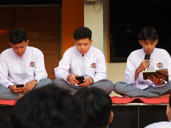 Do'a dan Dzikir Bersama di SMKN 45 Jakarta