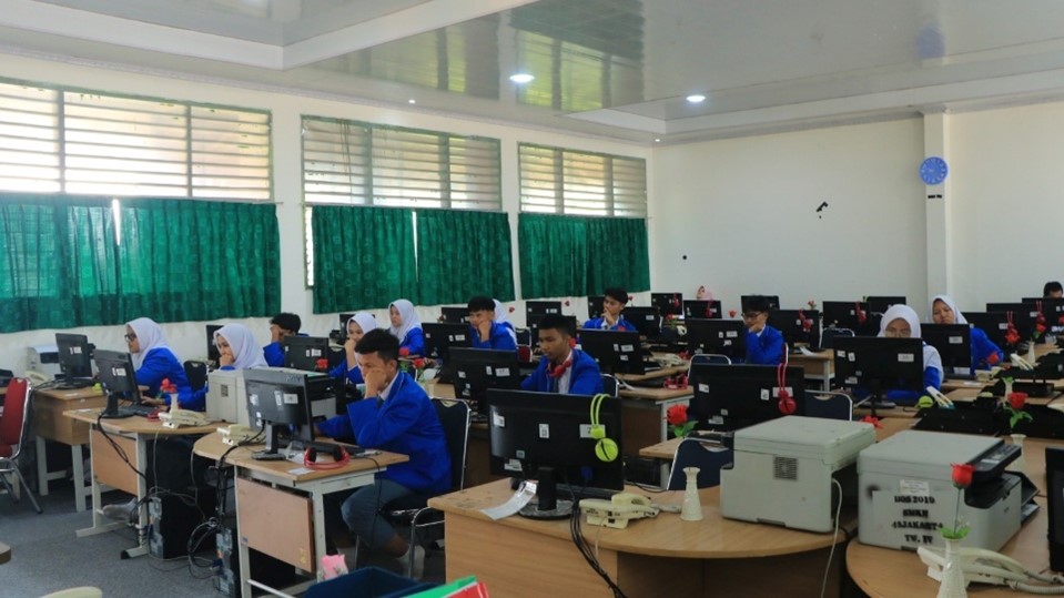 Asesmen Nasional Berbasis Komputer (ANBK) Asesmen Nasional Berbasis Komputer (ANBK)