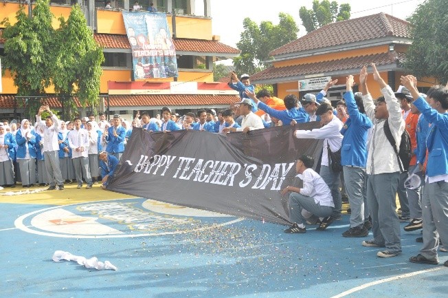 Peringatan Hari Guru 2025 di SMKN 45 Jakarta