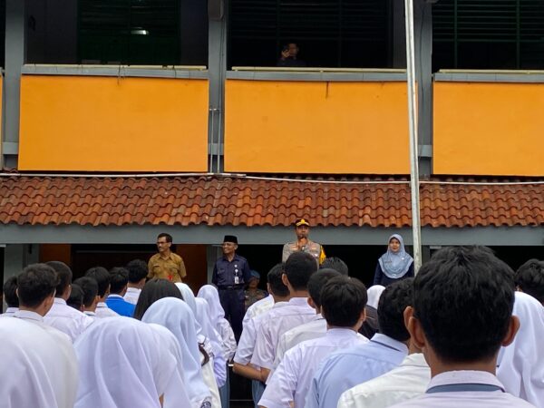 Sosialisasi “Police Goes To School” di SMKN 45 Jakarta